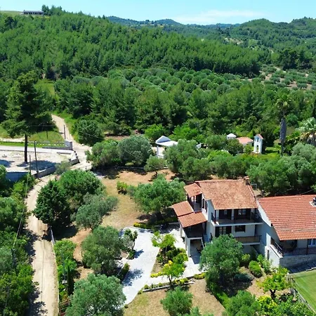 Tree Tree Suites, Large Paradise Gardens, 2 Min To