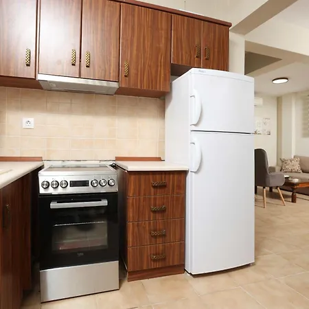 Tree Tree Suites, Large Paradise Gardens, 2 Min To *