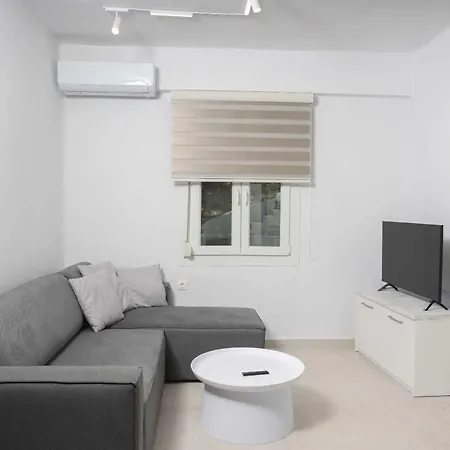 Tree Tree Suites, Large Paradise Gardens, 2 Min To *
