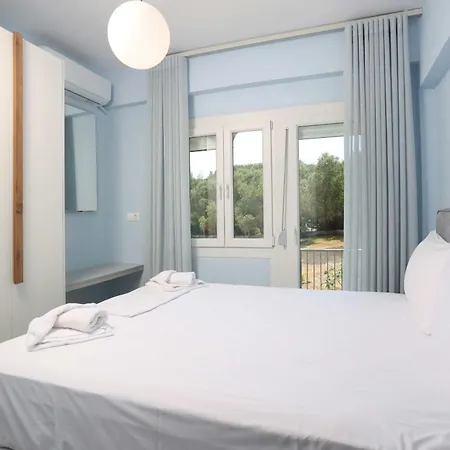 Tree Tree Suites, Large Paradise Gardens, 2 Min To Pefkochori