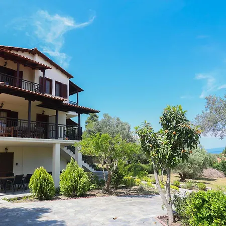 Tree Tree Suites, Large Paradise Gardens, 2 Min To
